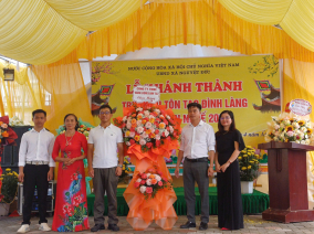 CÔNG TY TNHH NĂNG LƯỢNG XANH T&J THAM DỰ VÀ ỦNG HỘ LỄ KHÁNH THÀNH ĐÌNH LÀNG THÔN YÊN NHUẾ